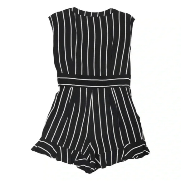 Loft Black\White Striped Sleevess Ruffle Hem Romper With Pockets Size 4 - Picture 3 of 6